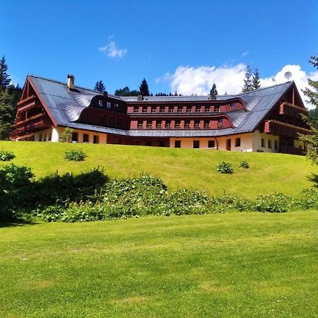 Apartments Esplanade Špindlerŭv Mlýn Exterior foto